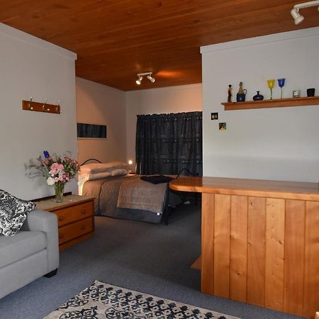 Olivista Bed and Breakfast Masterton Εξωτερικό φωτογραφία