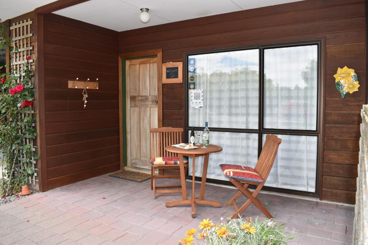 Olivista Bed and Breakfast Masterton Εξωτερικό φωτογραφία