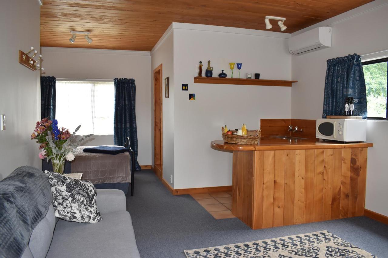 Olivista Bed and Breakfast Masterton Εξωτερικό φωτογραφία